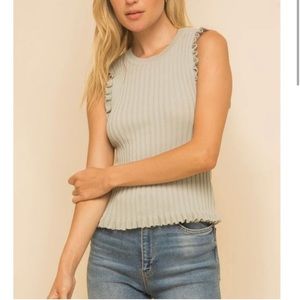 Hem & Thread Women’s Ruffle Elastic Tank Top (size S)